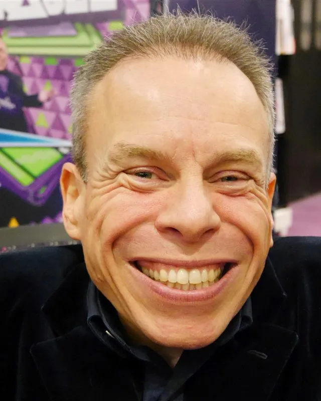 Warwick Davis at Waterstones Piccadilly in 2019